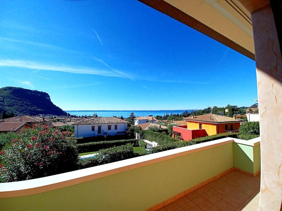 Regina Gardesana Villa Luaran gambar